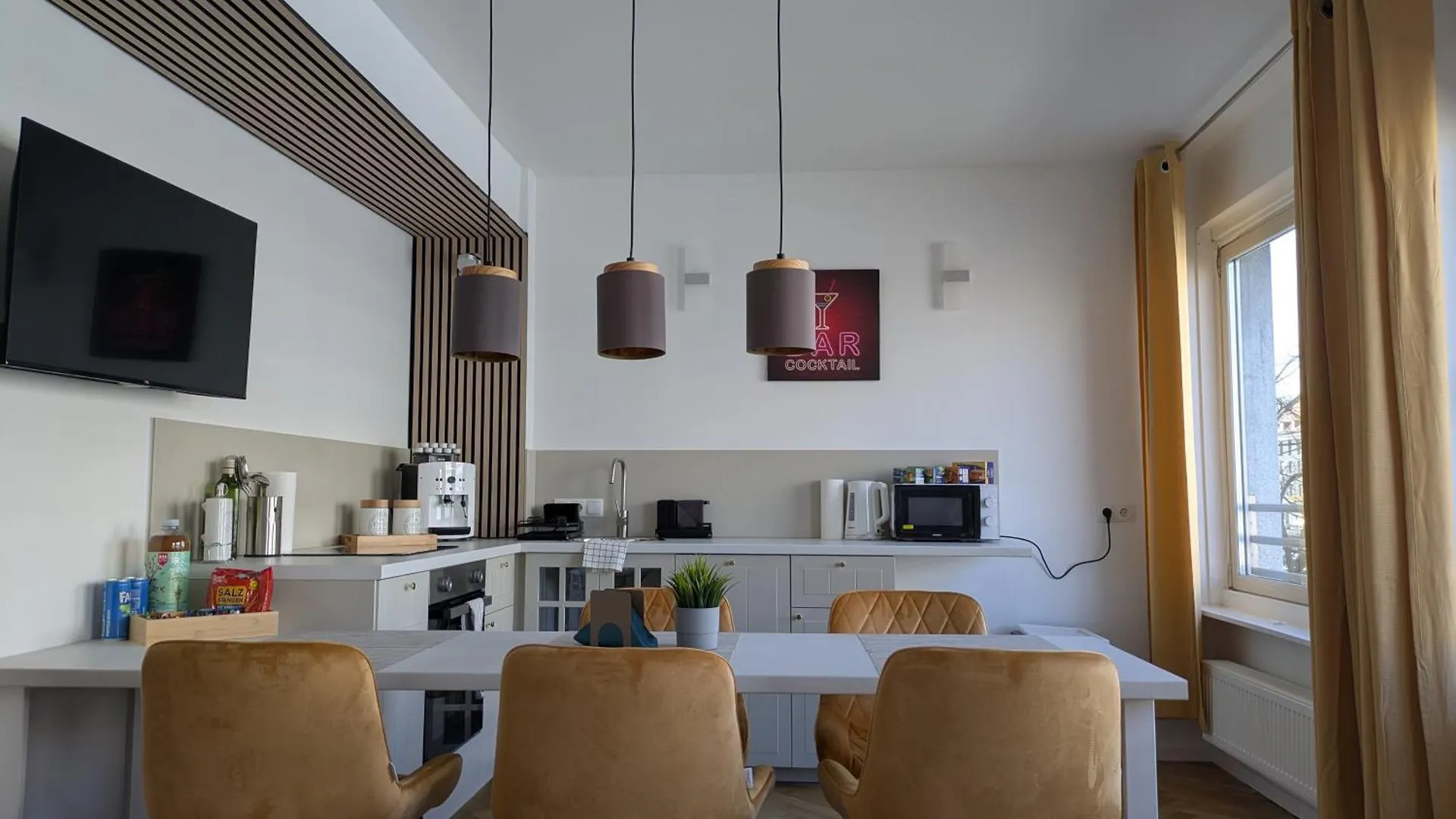 Munich Top Place Direkt Am Karlsplatz - Stachus 70 Qm Mit 2 Schlafzimmer Apartment Mila